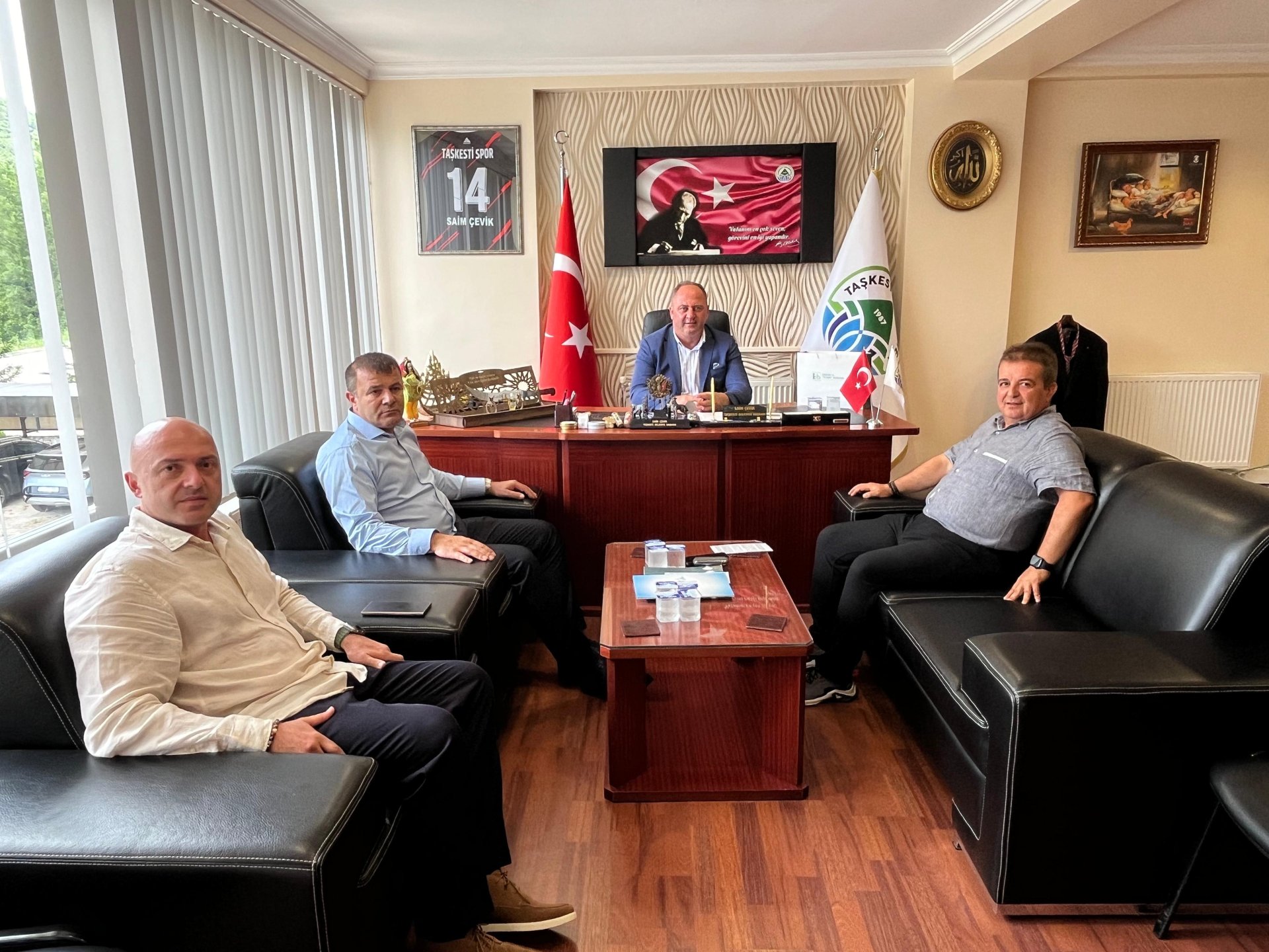 Taşkesti Belediye Başkanı ve Üyemiz Saim Çevik'e Ziyaret